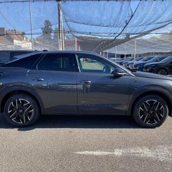 Peugeot 3008 III 1.2 Hybrid 145 e-DCS6 GT Exclusive TOIT OUVRANT / FOCAL / GRIP CONTROL Le Creusot