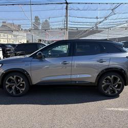 Renault Austral E-TECH HYBRID 200 TECHNO ESPRIT ALPINE AVEC ATTELAGE occasion - Le Creusot - photo 2/50
