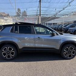 Jeep Avenger 1.2 TURBO T3 110 E-HYBRID SUMMIT BVR6 TOIT OUVRANT / CUIR / MAIN LIBRE occasion - Le Creusot - photo 3/49