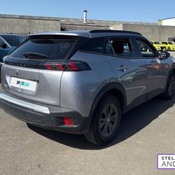 Peugeot e-2008 2008 Electrique 136 ch Style Cesson-S&eacute;vign&eacute;