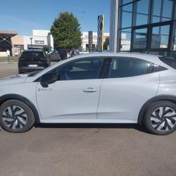 Renault Clio 6 Clio E-Tech full hybrid 160 ch Evolution Flers