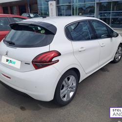 Peugeot 208 208 1.6 BlueHDi 75ch S&S BVM5 Allure Business Cesson-S&eacute;vign&eacute;
