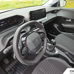 Peugeot 208 208 PureTech 75 S&S BVM5 Style Besan&ccedil;on