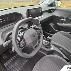 Peugeot 208 208 PureTech 75 S&S BVM5 Style Besan&ccedil;on
