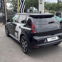Renault R5 E-Tech Renault 5 E-Tech Electrique 120 ch autonomie urbaine Techno Vire Normandie