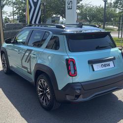 Renault R4 E-Tech Renault 4 E-Tech Electrique 150 ch autonomie confort Iconic Vire Normandie