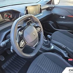 Peugeot 208 208 PureTech 75 S&S BVM5 Active Pack Besan&ccedil;on