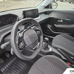 Peugeot 208 208 PureTech 75 S&S BVM5 Style Besan&ccedil;on