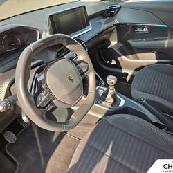 Peugeot 208 208 PureTech 100 S&S BVM6 Style Besan&ccedil;on