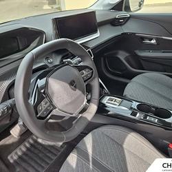 Peugeot 208 208 Hybrid 100 e-DCS6 Allure Besan&ccedil;on