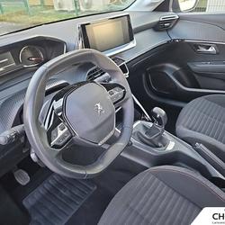 Peugeot 208 208 PureTech 75 S&S BVM5 Active Pack Besan&ccedil;on