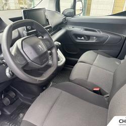 Peugeot Partner PARTNER FOURGON STANDARD 650 KG BLUEHDI 100 S&S BVM6 PREMIUM Besan&ccedil;on