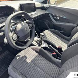 Peugeot 2008 2008 PureTech 100 S&S BVM6 Style Besan&ccedil;on