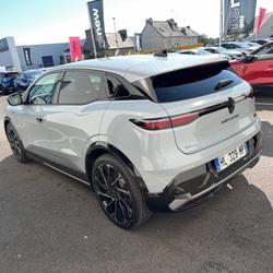 Renault Megane E-Tech Megane E-Tech 220 ch autonomie confort esprit Alpine Saint-Brieuc