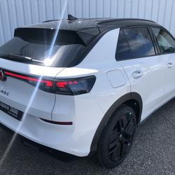 Volkswagen T-Roc T-Roc 1.5 eTSI EVO2 Hybrid 150 ch DSG7 R-Line S&eacute;lestat