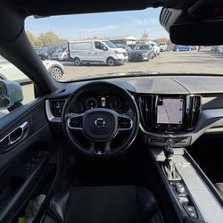 Volvo XC60 R-DESIGN D4 AdBlue 190 Geartronic Orvault
