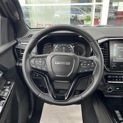 Isuzu DMax N60 NITRO SPORT SPACE 4X4 A/T bva  BIARRITZ BLUE MET Orvault