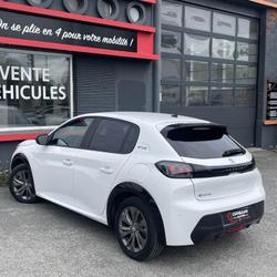 Peugeot 208 e-STYLE + OPTIONS 136ch 50 kWh Orvault
