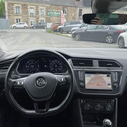 Volkswagen Tiguan 2.0 TDI 150ch BMT CARAT *TOIT OUVRANT + ATTELAGE* Orvault