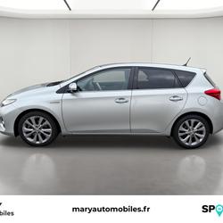 Toyota Auris Hybride 136h Style occasion - Sainte-Austreberthe - photo 2/27