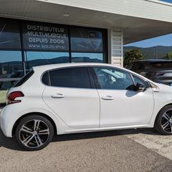 Peugeot 208 1.2i Pure Tech 12V S&S - 110  BERLINE GT Line Ganges