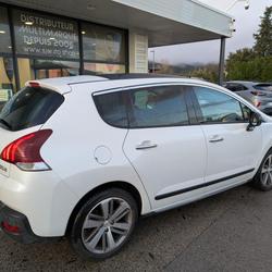 Peugeot 3008 2.0 HDi 16V FAP - 150  F&eacute;line Ganges