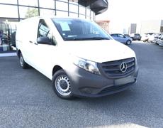 Mercedes Vito Mably