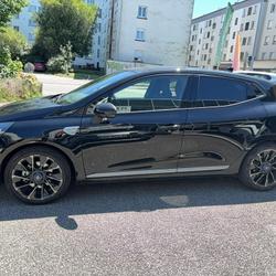 Renault Clio 5 Clio E-Tech full hybrid 145 ch GSR2 Esprit Alpine Brest