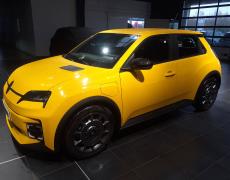 Renault R5 E-Tech Quimper