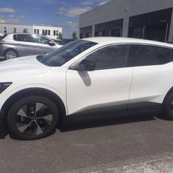 Renault Megane E-Tech Megane E-Tech 220 ch autonomie confort GSR2 Techno Quimper