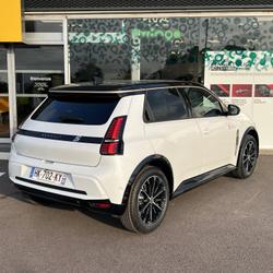 Renault R5 E-Tech Renault 5 E-Tech Electrique 150 ch autonomie confort Iconic cinq Saint-L&ocirc;