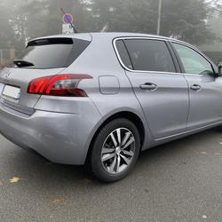 Peugeot 308 II Phase 2 1.2i PureTech S&S - 130ch EAT8  Allure Wattrelos