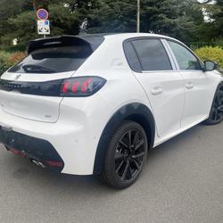 Peugeot 208 1.2l 130ch - EAT8 GT Wattrelos