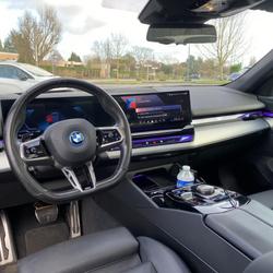 BMW Serie 5 i5 eDrive 40  BERLINE G60 M Sport Wattrelos