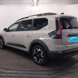 Dacia Jogger Jogger Hybrid 155 7 pl Journey H&eacute;rouville-Saint-Clair