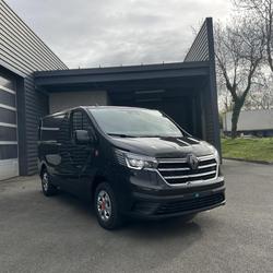 Renault Trafic Fg L1H1 Blue dCi 130 RedEdition 3pl BVM   CarPlay   BanquetteBureau   RS   Radar   Camera Ganges