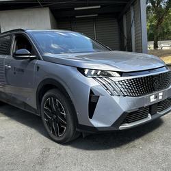 Peugeot 5008 1.2i Hybrid 145 GT e-DCS6 7pl   GPS   Alcantara   DriveAssist   Camera360 Ganges