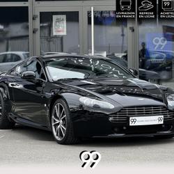 Aston Martin Vantage COUP&Eacute; - embrayage velocityap - si&egrave;ge chauffant -  finition piano black - livraison - repr Andr&eacute;zieux-Bouth&eacute;on