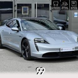 Porsche Taycan 4S PANO TETEHAUTE 4ROUE KEYLESS PSCB CHRONO BOSE MOTORSOUND PDLS+ 360&deg; LOA REPRISE Andr&eacute;zieux-Bouth&eacute;on