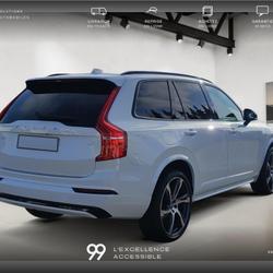 Volvo XC90 T8 Recharge AWD R-Design ? 2022 ? 455 ch ? 7 places ? Hybride rechargeable ? Toit panora occasion - Andr&eacute;zieux-Bouth&eacute;on - photo 2/24