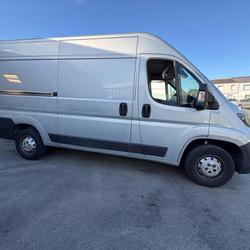 Peugeot Boxer Asphalt 335 L2H2 2.2 BlueHDi 140cv occasion - La Chapelle-sur-Erdre - photo 2/9