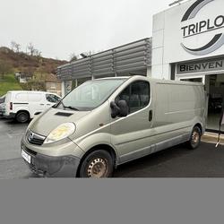Opel Vivaro fourgon F2900 2.0 CDTI - 115  Fourgon Pack Clim ATTELAGE + CLIM Brive-la-Gaillarde