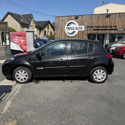 Renault Clio 4 1.2i - 75 TomTom Live gps + clim Brive-la-Gaillarde
