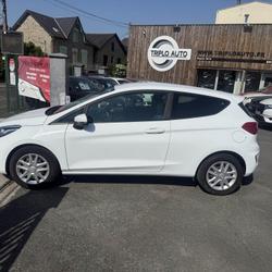Ford Fiesta 1.1i - 70 Essential + clim Brive-la-Gaillarde