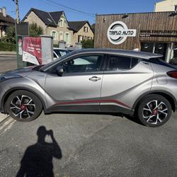Toyota C-HR Hybride 122h - BV e-CVT Graphic GPS + CAMERA AR + CLIM occasion - Brive-la-Gaillarde - photo 2/46
