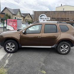 Dacia Duster 1.5 dCi FAP - 110 Prestige gps + clim + attelage occasion - Brive-la-Gaillarde - photo 2/34