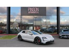 Porsche Taycan Cercottes