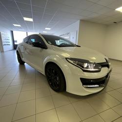 Renault Megane 3 M&eacute;gane Coup&eacute; 2.0i 16V 265 III COUPE R.S. GARANTIE DE 12 A 36 MOIS Beauzelle