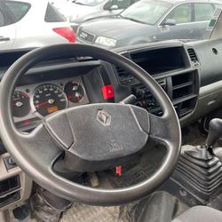 Renault Maxity 2.5 DXi 110.28 Emp 2500 BENNE COFFRE Isigny-le-Buat