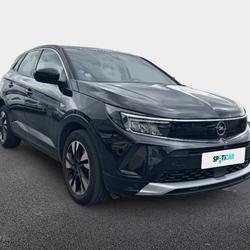 Opel Grandland 1.2 Turbo 130 ch DESIGN & TECH Qu&eacute;vert